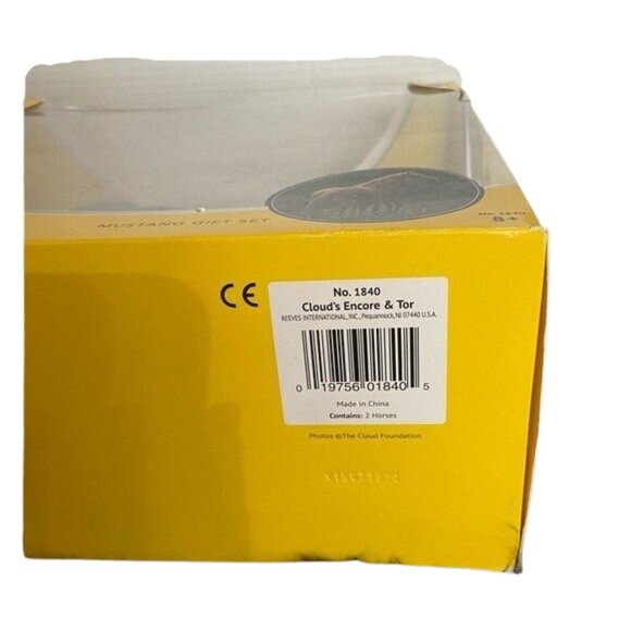 Breyer Mustang Gift Set Encore and Tor #1840 Mare & Foal New Box Damaged - Picture 7 of 8